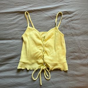 Cute little summery yellow crop top from pacsun